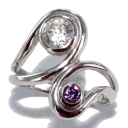 Bague argent 4,1g rhodie t 50 à 60 zircons