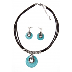 Parure fantaisie collier 42+5 cm résine, corde noire  + boucles d'oreille assort